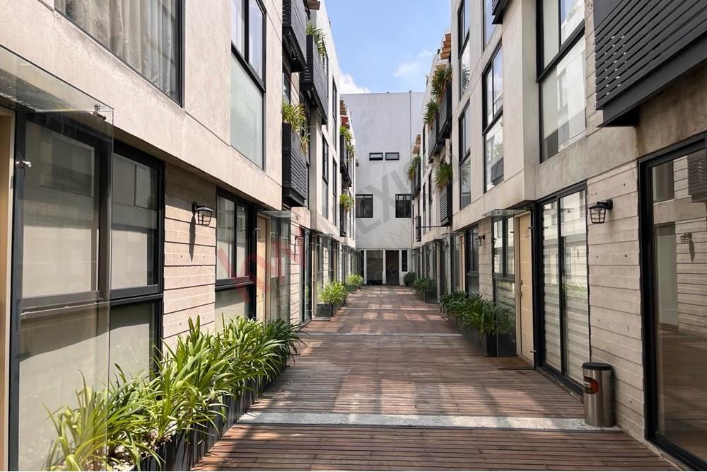 Preciosa Casa en Condominio