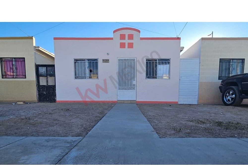 Tu hogar ideal te espera, ¡vive donde siempre soñaste! Casa en Venta en Praderas del Sol