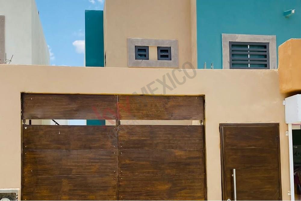 Casa amueblada con alberca en renta en La Paz BCS