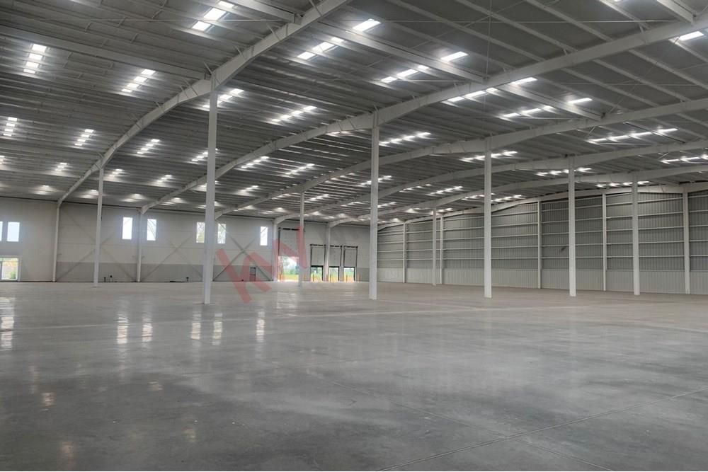 RENTA NAVE INDUSTRIAL 5689m2, PARQUE INDUSTRIAL QUERETARO, EN CONSTRUCCIO0N, ENTREGA PROXIMAMENTE