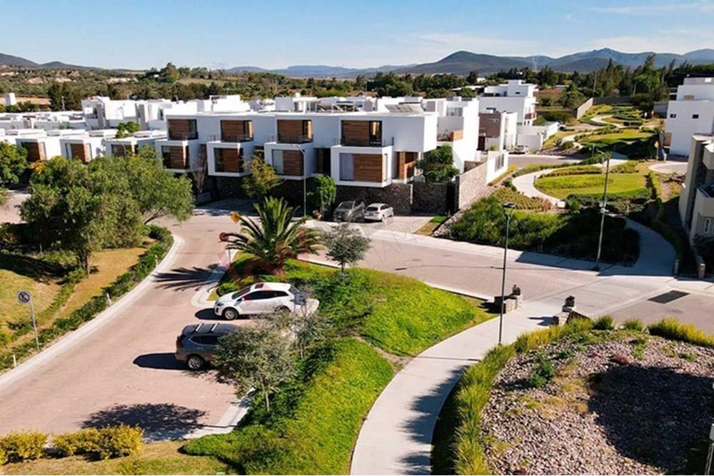 VENTA DE TERRENO 3RA SECC CAÑADAS DEL ARROYO CORREGIDORA QUERÉTARO, LOTE 09 CALLE LA CANTERA