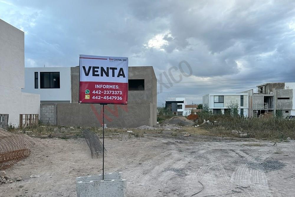 VENTA DE TERRENO 3RA SECC CAÑADAS DEL ARROYO CORREGIDORA QUERÉTARO, LOTE 09 CALLE LA CANTERA
