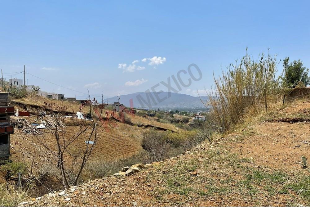 EXCELENTE TERRENO EN VENTA EN PARAJE LOMA RANCHO EN SAN FELIPE DEL AGUA UNA DE LAS ZONAS MAS EXCLUSIVAS DE LA CIUDAD DE OAXACA DE JUAREZ