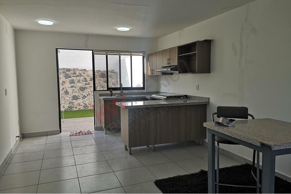 CASA EN VENTA ZAKIA EL MARQUES QUERETARO DOS HABITACIONES