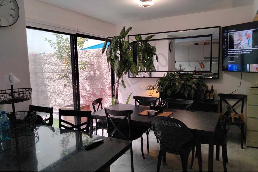 VENTA DE CASA CON RECAMARÁ PLANTA BAJA UBICADA EN ZÁKIA.