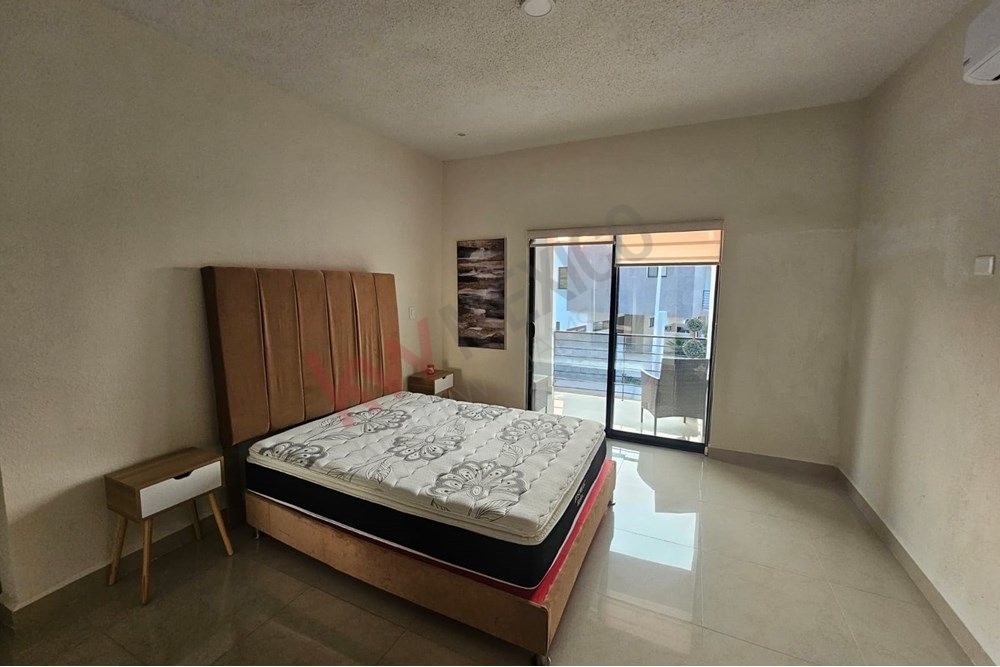 Hermosa casa amueblada.