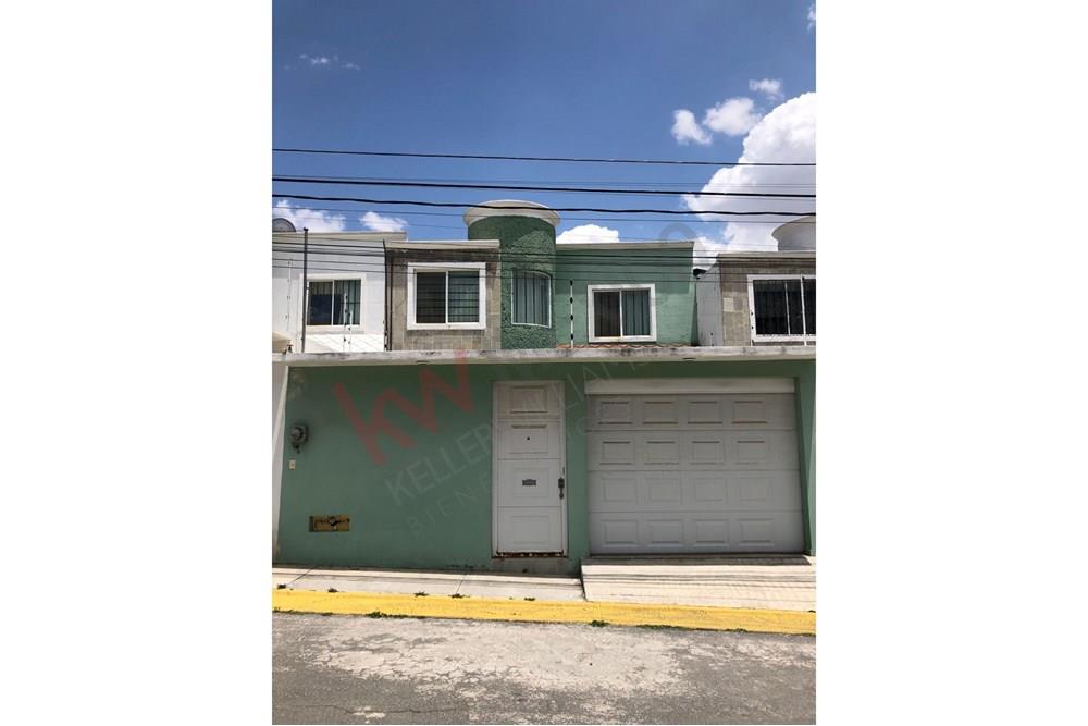 Renta de casa AMUEBLADA en San Fernando. A 300m de Colosio, excelente ubicacion.