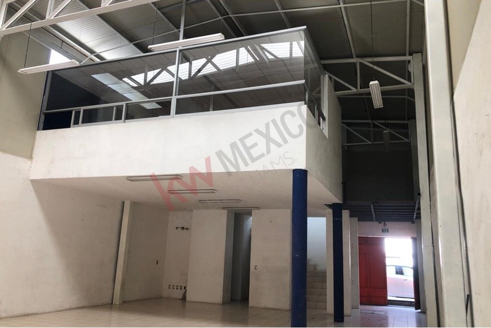 BODEGA EN VENTA EN FELIPE CARRILLO PUERTO, QUERETARO, QRO.