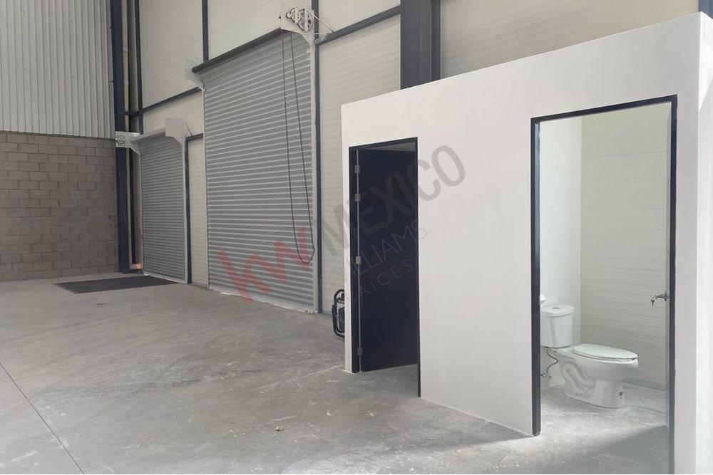 Estrena nave industrial o bodega en el nuevo Parque Industrial Terrapark Centenario.