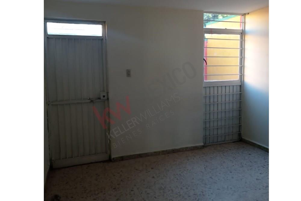 CASA RENTA CON USO DE SUELO MIXTO COL. NIÑOS HEROES