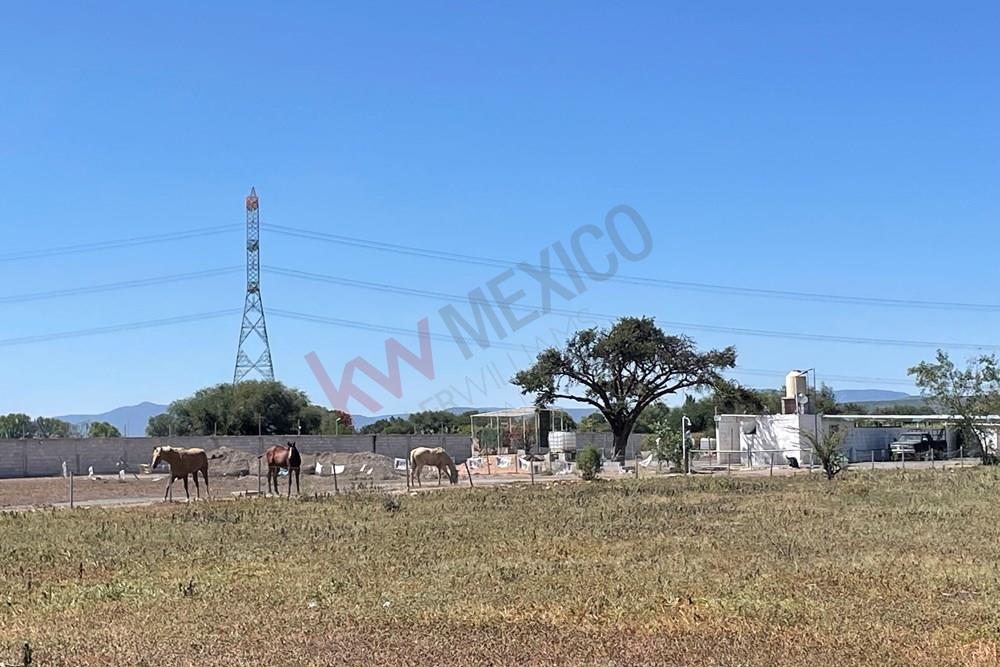 PARCELA  IDEAL PARA DIVERSOS PROYECTOS EN SAN VICENTE EL ALTO, Qro, $15,000,000mx oferta!