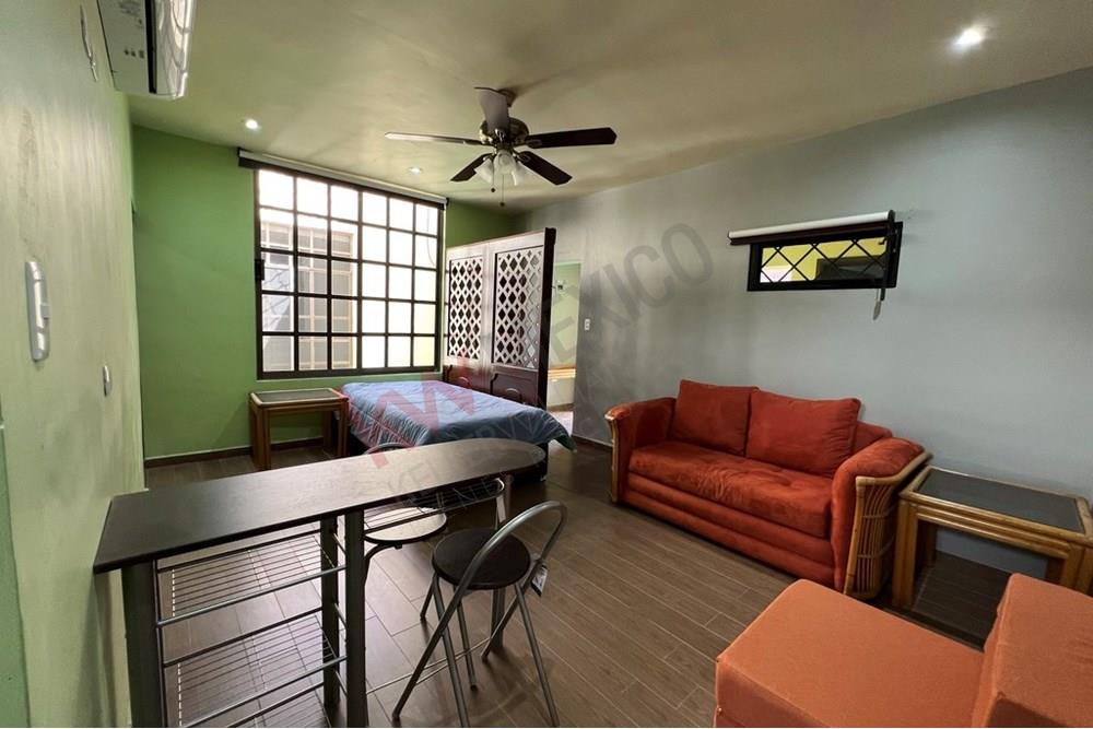 Departamento Ejecutivo en Renta Colonia la Silla