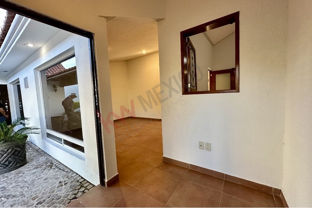 Renta Casa Kita en Cumbres del Lago, Juriquilla. Recamara en PB?
