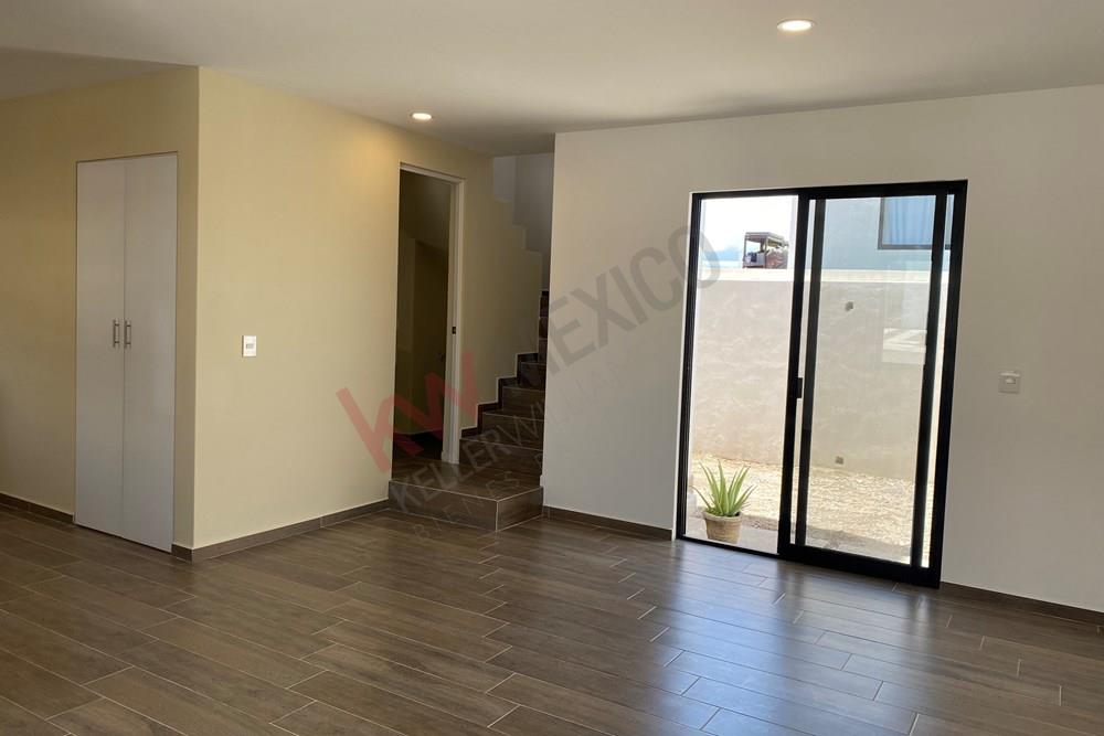 Renta casa nueva San Isidro Juriquilla