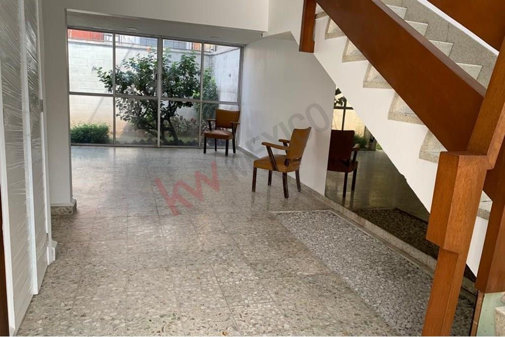 Se Renta Casa Iluminada en colonia Reforma Iztaccíhuatl