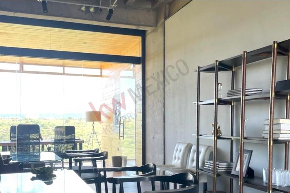 RENTA OFICINA en Plaza 99, El Campanario