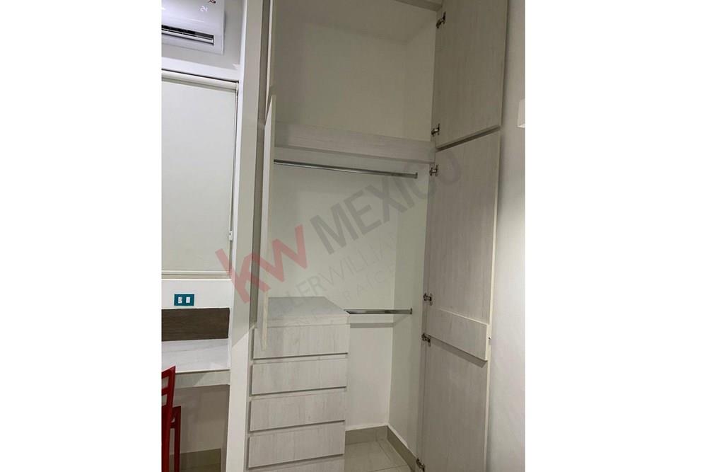 DEPARTAMENTO VENTA EQUIPADO Y RENTADO EN COL. MITRAS CENTRO EN MONTERREY, N.L.