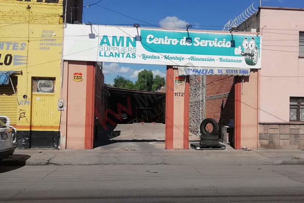 Vendo Terreno-Bodega Damián Carmona Centro San Luis Potosi.$4,650,000