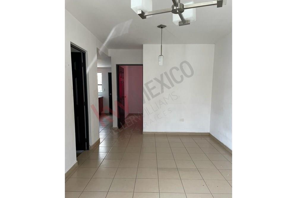 CASA EN VENTA EN SONTERRA CONDOMINIO NATURA III,  CON HABITACION Y BAÑO COMPLETO EN PLANTA BAJA