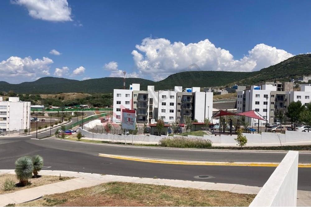 DEPARTAMENTO EN RENTA EN QUERÉTARO PRIVALIA -INCLUYE SERVICIOS