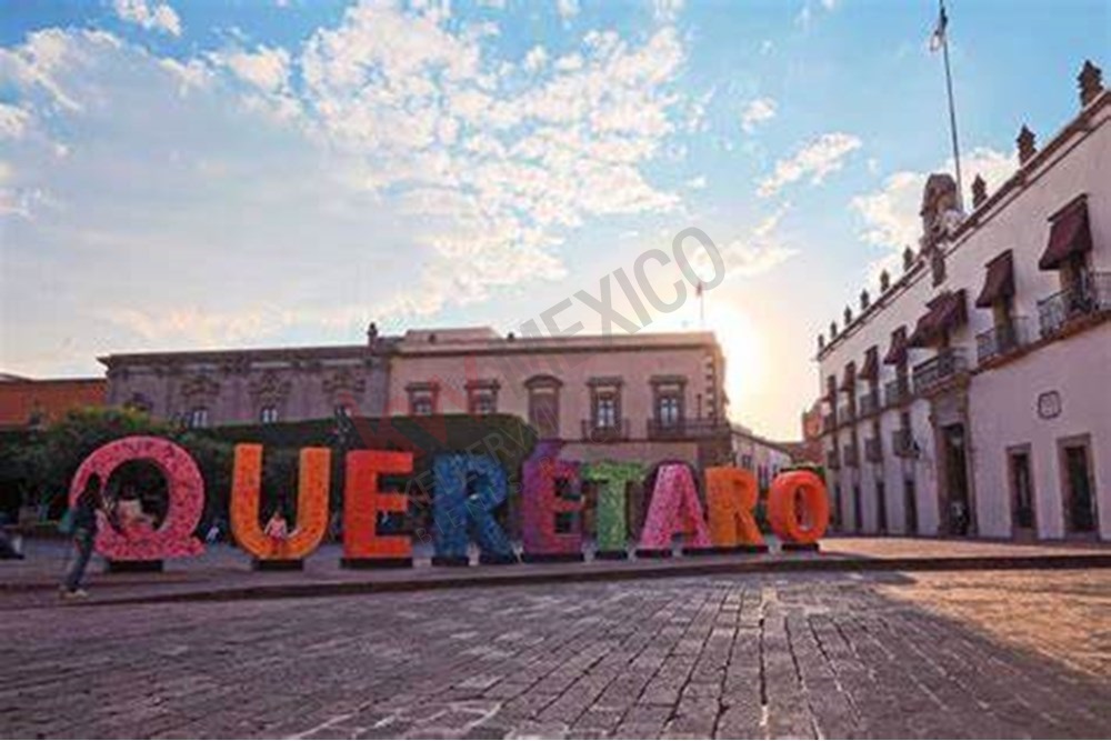 HOTEL EN FUNCIONAMIENTO EN VENTA A UNA CUADRA DE CENTRO HISTÓRICO, QUERÉTARO, QRO.