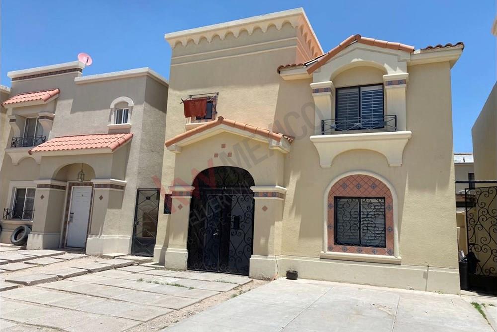 RENTA EN FRACCIONAMIENTO CON SEGURIDAD Y PARQUES GRANDES EN CIUDAD JUAREZ CHIHUAHUA, POR ZONA DE ALTA DEMANDA VALLE DEL SOL, CERCA A GOMEZ MORIN Y A POCA DISTANCIA DE 4 SIGLOS