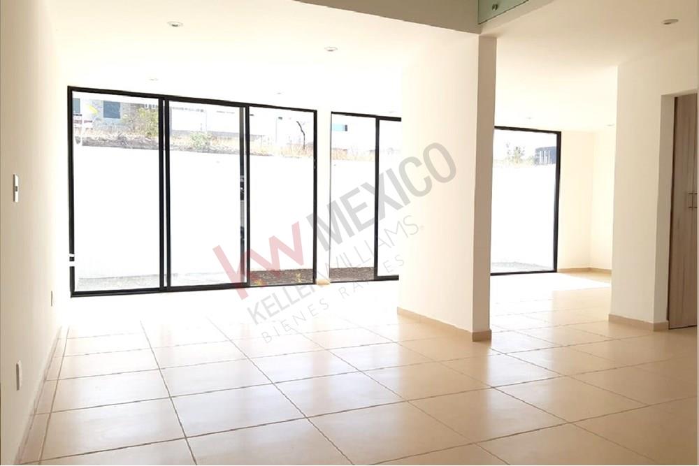 VIVE EN UN LUGAR PARA CONVIVIR CON LA NATURALEZA A POCO TIEMPO DE LA ZONA CENTRO... CONFORT, BUEN DISEÑO Y ESPACIOS AMPLIOS