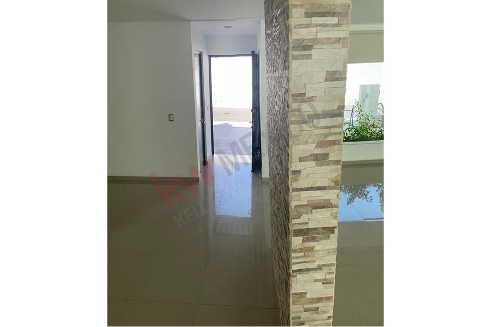 CASA EN RENTA EN JURIQUILLA SANTA FÉ, HACIENDA JURIQUILLA