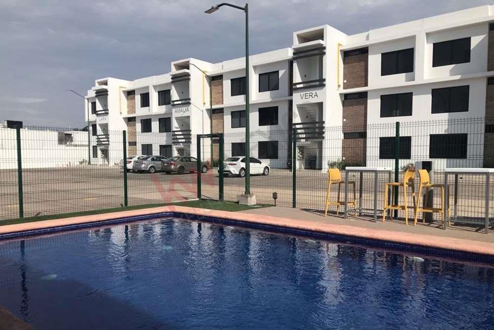 Departamento en renta a estrenar con alberca y area comun en zona de U