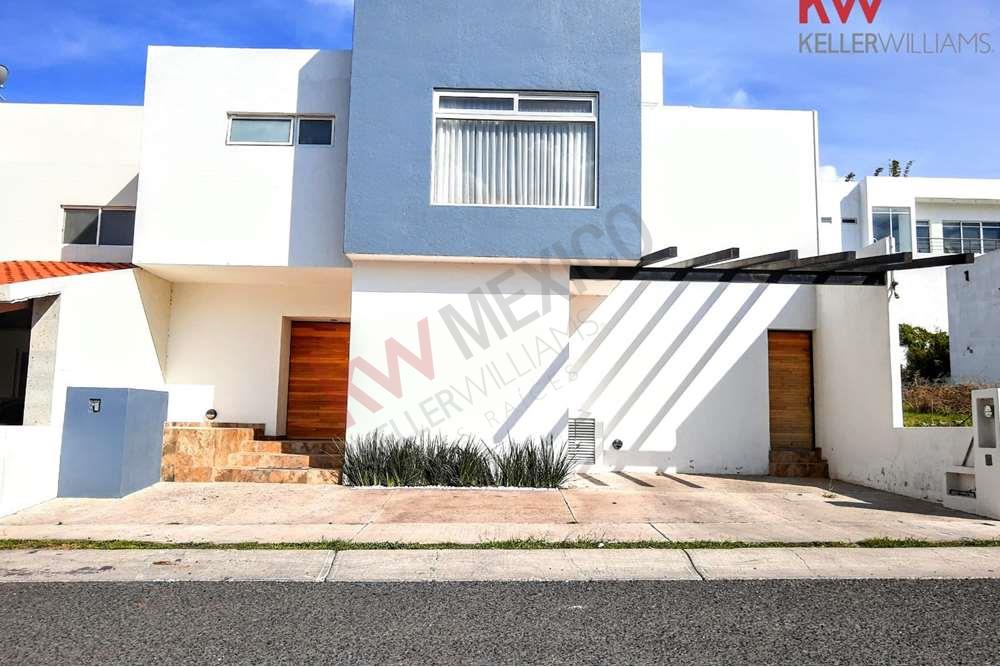 LINDA CASA EN VENTA EN MISION SAN JEROMIMO QUERETARO QRO., Misión de San  Jerónimo Misión de San Jerónimo - Tu Casa Mi Casa