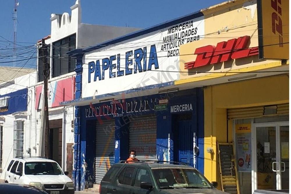 Renta de Local Comercial ubicado en el Centro de Matehuala, San Luis Potosí,  a 1 cuadra