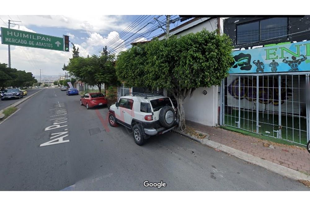 Propiedad comercial en Luis Pasteur Sur en Querétaro