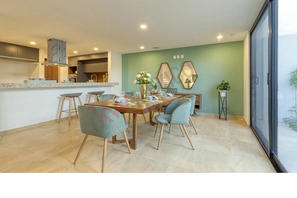 CASA NUEVA EN VENTA CON BONITOS ACABADOS / ALTOS DE JURIQUILLA / QUERÉTARO