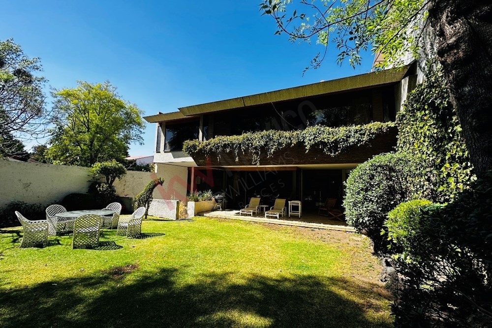 CASA EN VENTA, LOMAS DE TECAMACHALCO