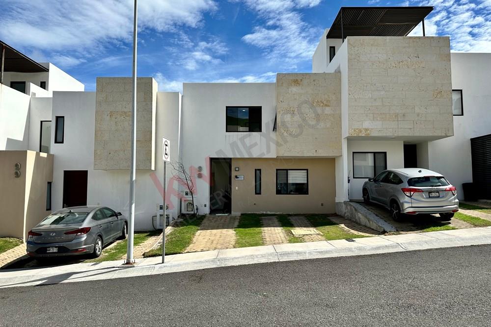 ✨ Exclusiva Casa en Renta en Zibatá, Qro. - ¡Tu Hogar Ideal Te Espera! ?
