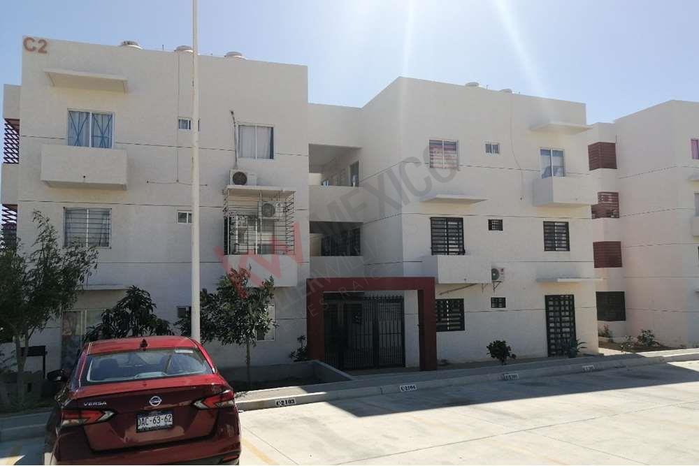 Se vende condominio en Altamira Plus, Cabo San Lucas.
