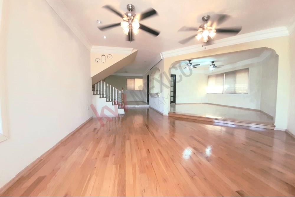 Casa Venta Contry Sol, Guadalupe, N. L.