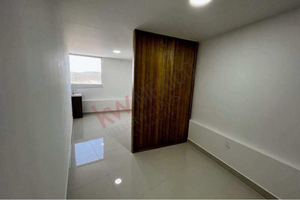 Exclusivo Consultorio Médico de Lujo en el Piso 30 en Juriquilla, Querétaro