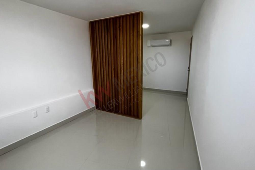 Exclusivo Consultorio Médico de Lujo en el Piso 30 en Juriquilla, Querétaro