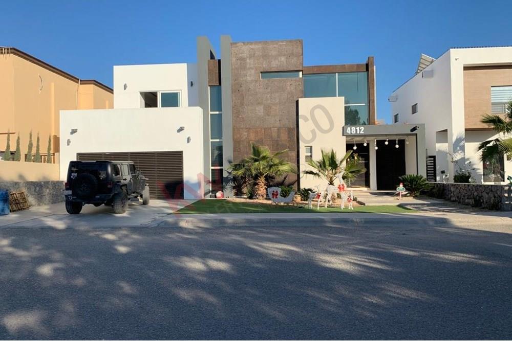 CASA LUXURY EN MISION DE LOS LAGOS