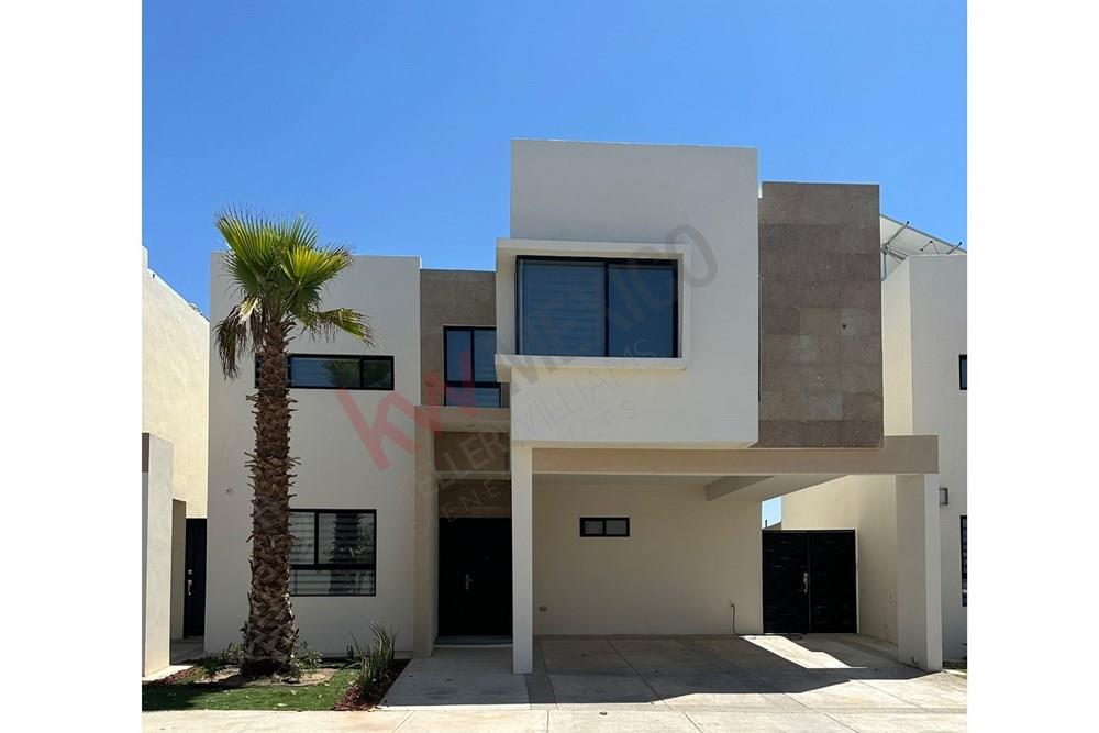 CASA EN RENTA EN ALTARIA 7 CON ALBERCA, CASA CLUB Y GYM