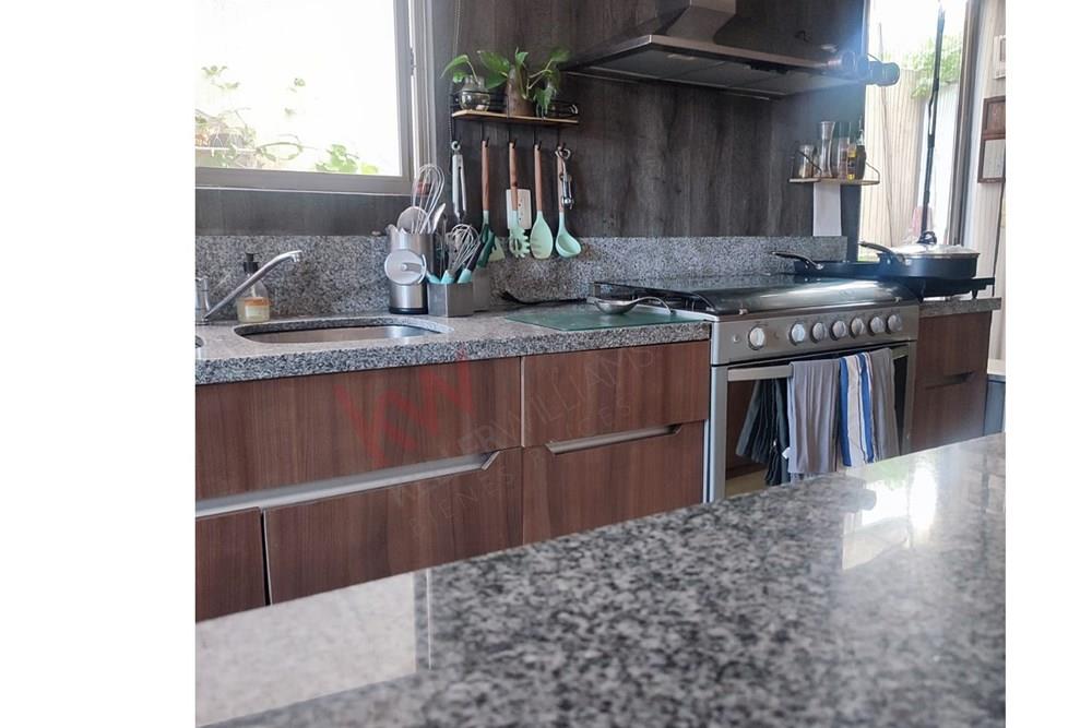 Casa en venta en privada con amenidades en Residencial del Parque $2,990,000.00