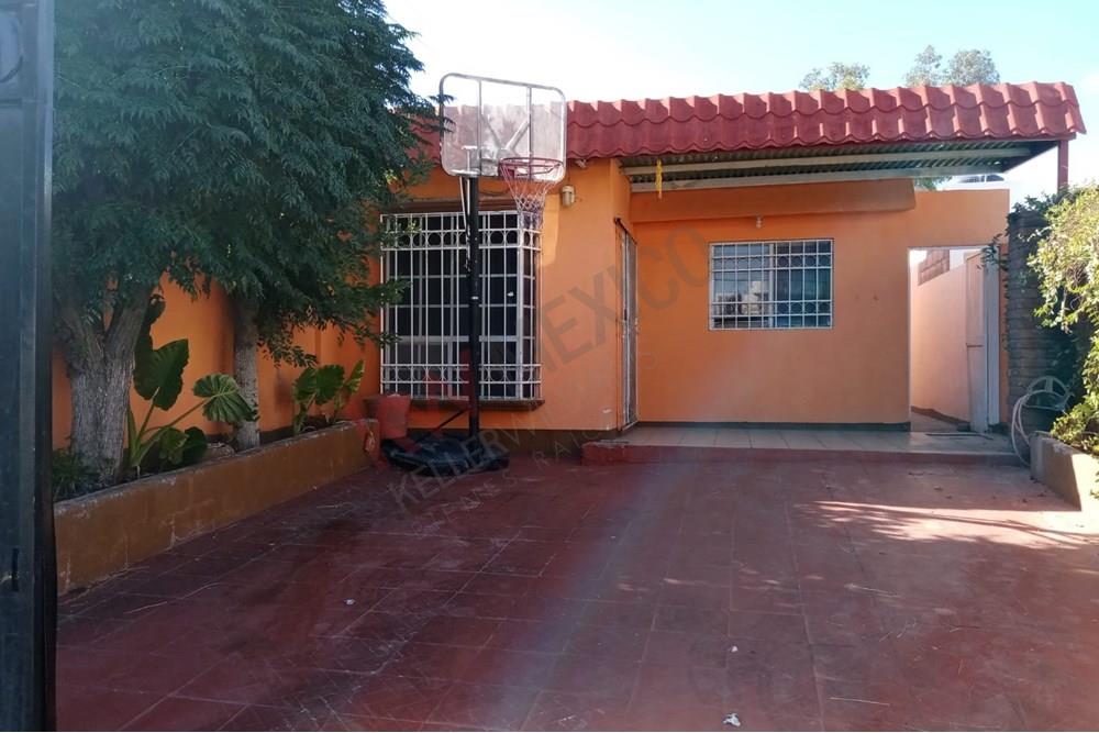 DEPARTAMENTO EN RENTA EN COLONIA BARRIO DEL NORTE muy cerca del Tec. de Monterrey