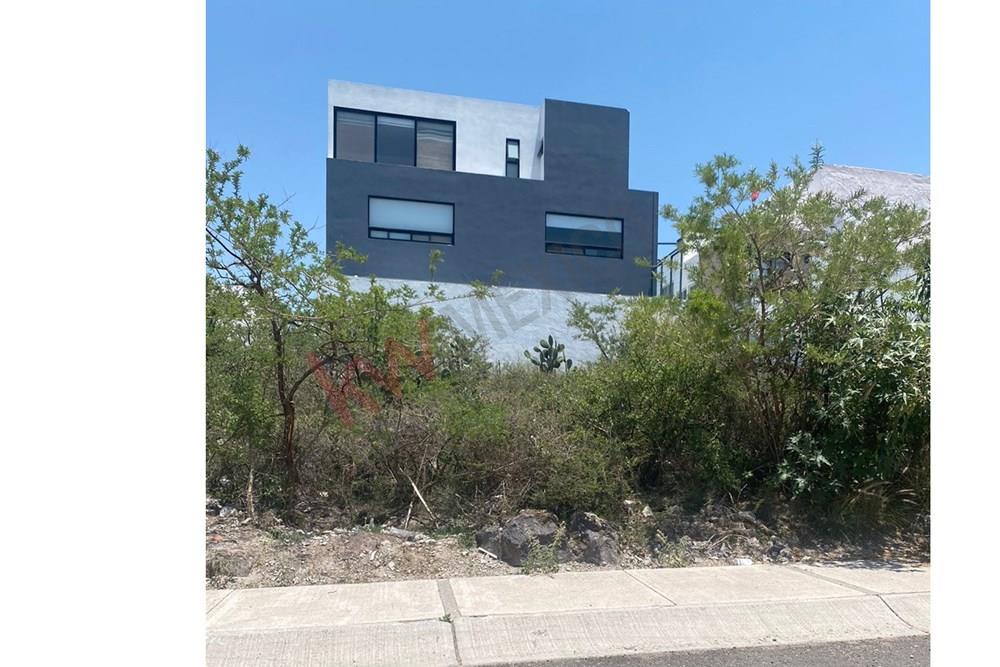 TERRENO EN VENTA ZIBATA