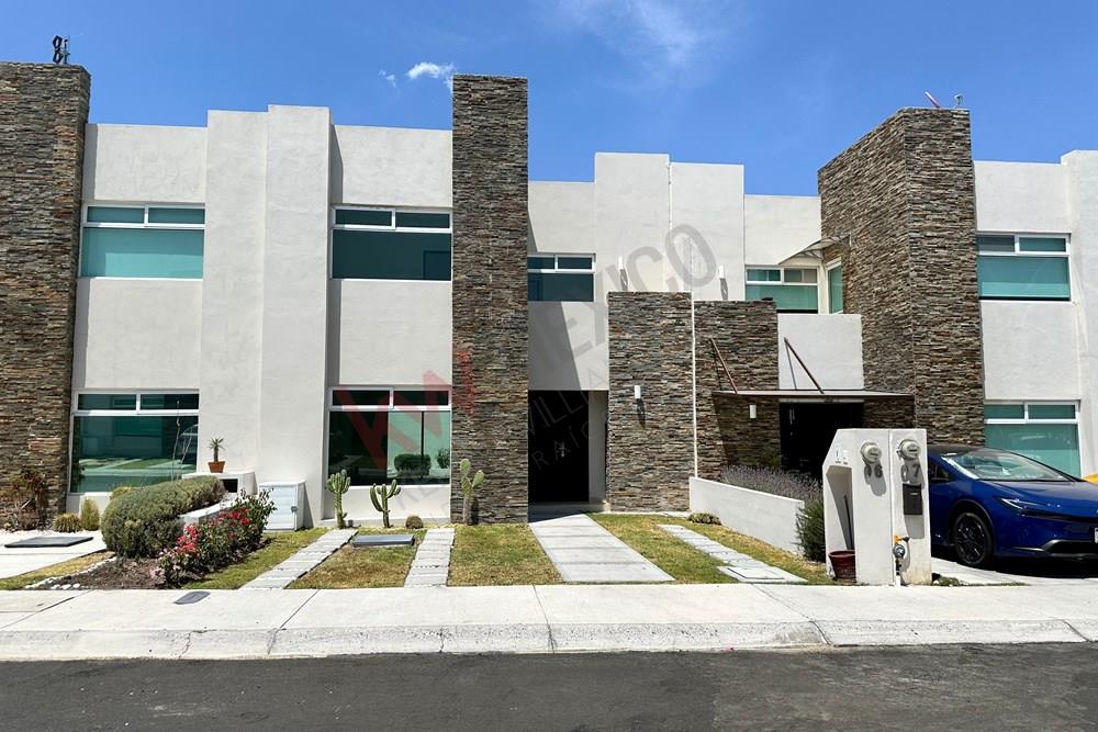 Casa en venta  ¡Increíble oportunidad en el corazón de Zibatá, Querétaro!