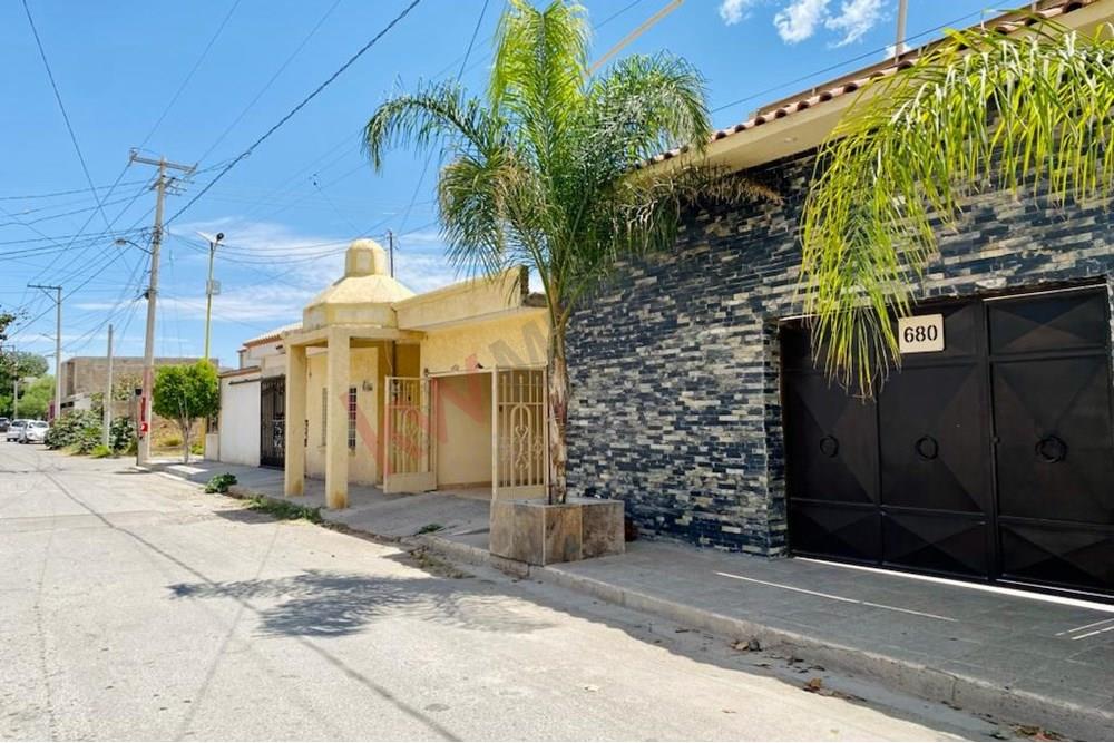 Quinta en venta en la colonia Villa Jardín, Ciudad Lerdo, Durango