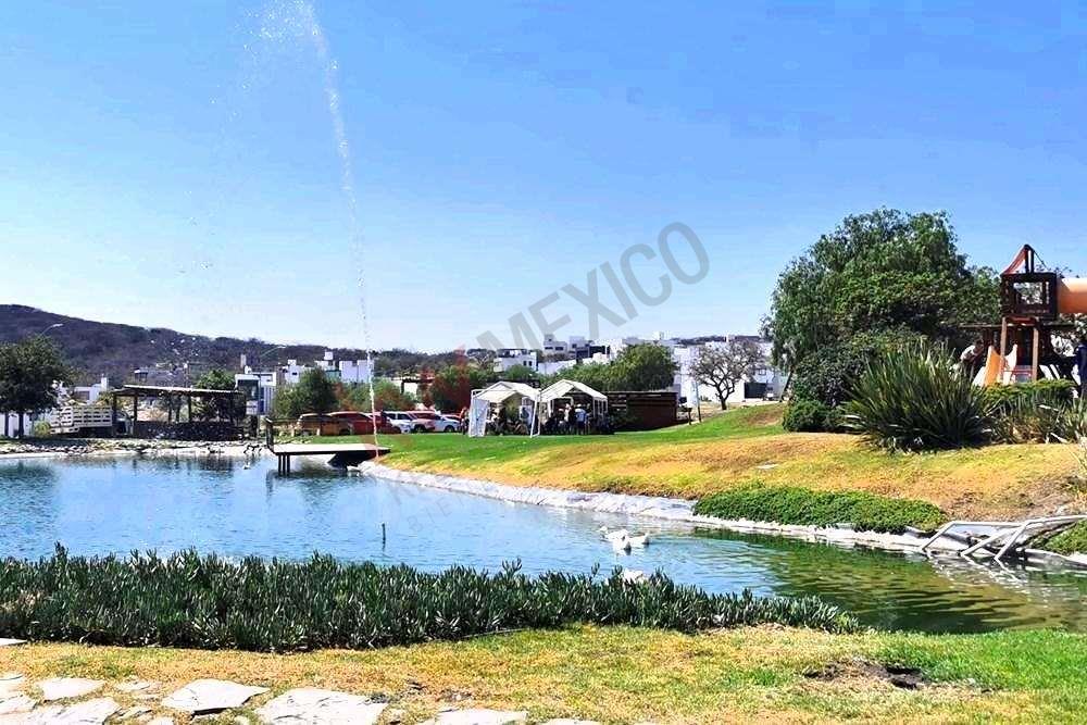 Construye la casa de tus sueños, terreno plano, entrega inmediata en Juriquilla Querétaro