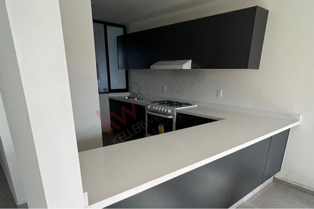 VENTA DE HERMOSA CASA NUEVA EN CONDOMINIO IKAYA FRACC. ZIZANA EN QUERÉTARO
