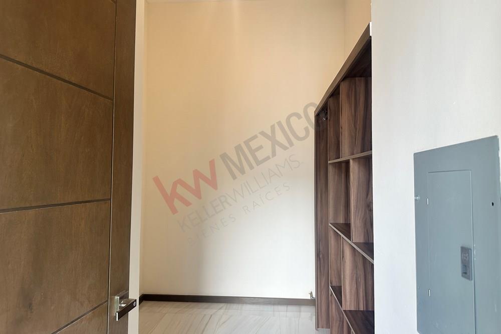 CASA DE UN PISO EQUIPADA EN VENTA INCLUYE PANELES SOLARES, EN CIUDAD JUAREZ CHIHUAHUA, RESIDENCIA EN VENTA EN CD JUAREZ CHIH. NUEVO DISTRITO RESIDENCIAL ARBOREAL