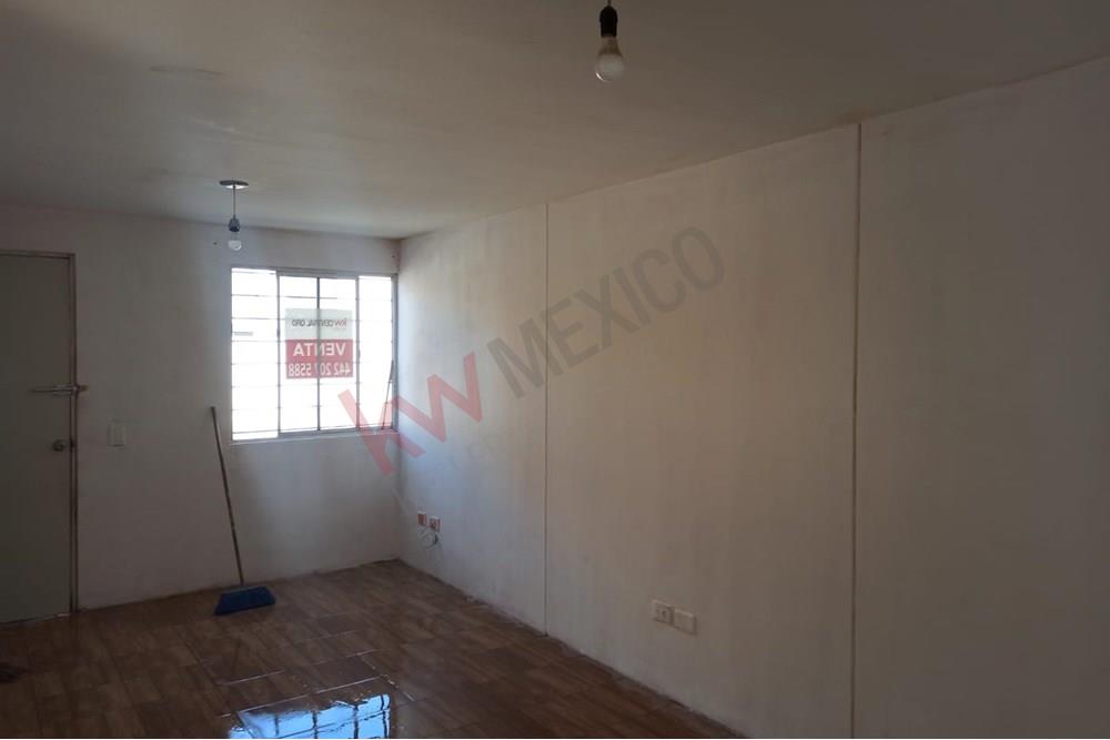 Departamento en Venta  Real de San Miguel con 2 recámaras